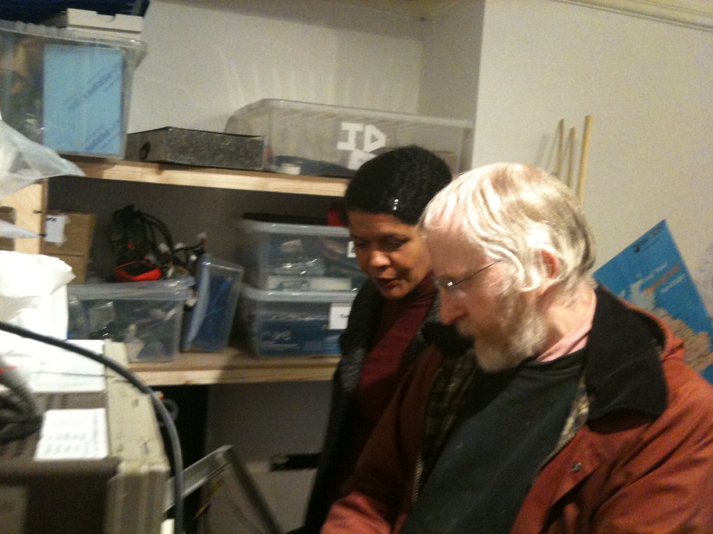 Colin shows Chi the 3D printers