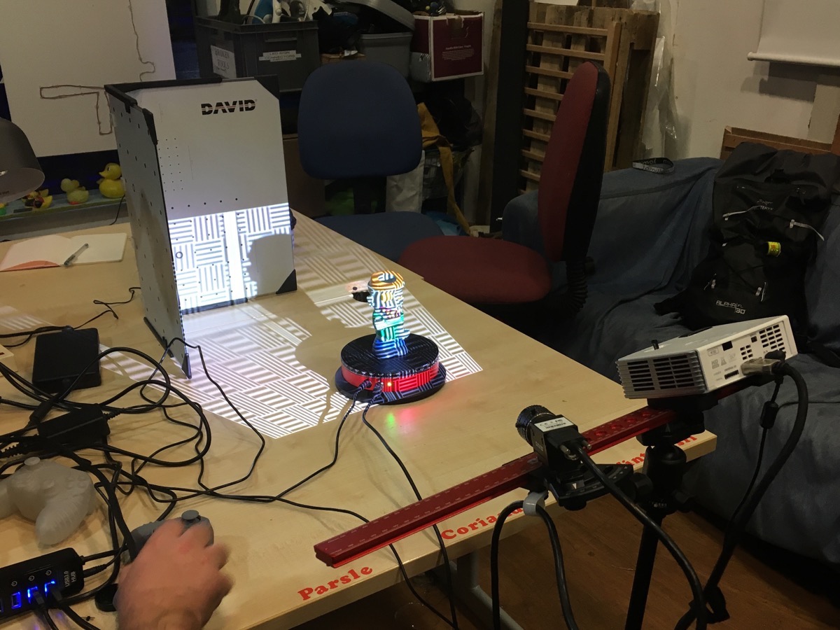 David Scan structured light 3D scanning Demo. MakerSpace